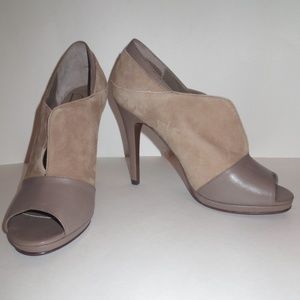 DVF Diane Von Furstenburg SHINE Split Vamp Bootie